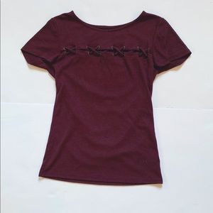 AEROPOSTALE CRISSCROSS FRONT DESIGN TOP MAROON
